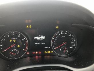 Kia Stinger 2.0 T  G4KL picture 18