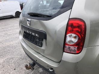 Dacia Duster 1.6 I picture 14