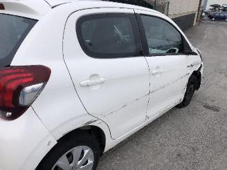 Peugeot 108 1.2  VTI picture 7