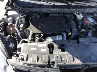 Peugeot 308 308 II SW  1.5hdi automat picture 15