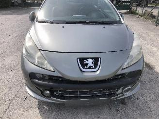 Peugeot 207 207 cc   1.6  hdi picture 6