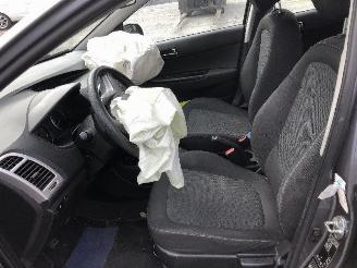 Hyundai I-20 1.4 crdi picture 6