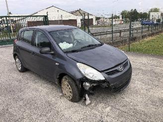 Hyundai I-20 1.4 crdi picture 3