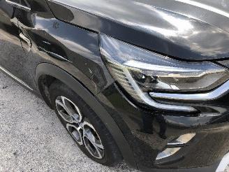 Renault Captur E-TECH HYBRID picture 9