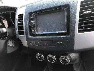Mitsubishi Outlander 2.3  did 4WD picture 27