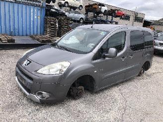 Sloopauto Peugeot Partner 1.6 HDI   9H06  9HP 2012/4