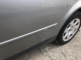 Audi A4 1.9 tdi break picture 12