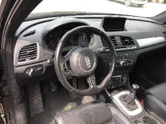 Audi Q3 2.0 TDI  CUVD picture 21