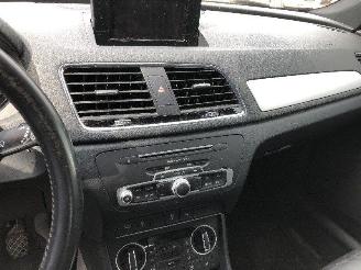 Audi Q3 2.0 TDI  CUVD picture 22