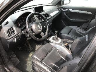 Audi Q3 2.0 TDI  CUVD picture 5
