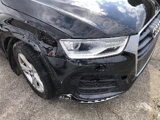 Audi Q3 2.0 TDI  CUVD picture 17