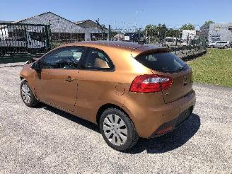 Kia Rio 1.1 crdi   D3FA picture 2