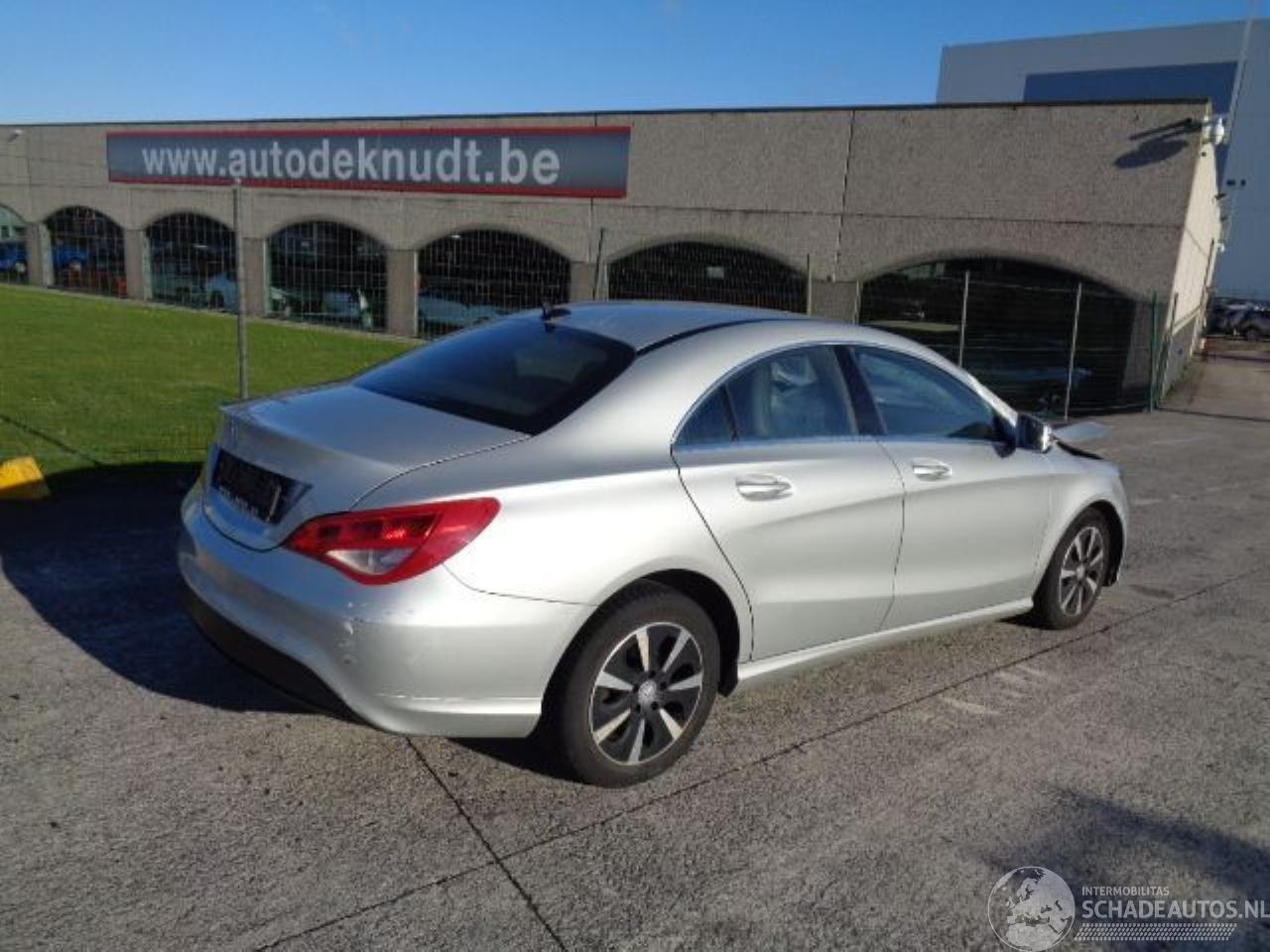 Mercedes Cla-klasse 1.6 I 27091030