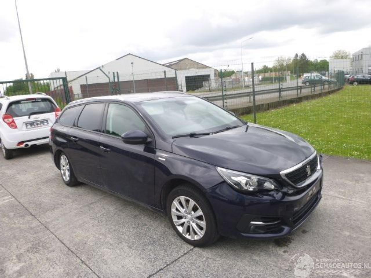 Peugeot 308 1.2   SW