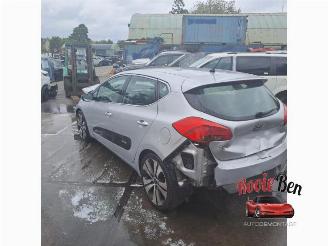 Kia Cee d Cee'd (JDB5), Hatchback 5-drs, 2012 / 2018 1.6 GDI 16V picture 6