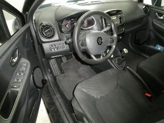 Renault Clio IV GRANDTOUR picture 13