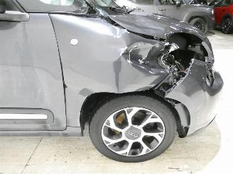 Fiat 500L 1.3D   LOUNGE picture 9