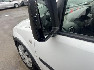 Opel Combo 1.3D picture 19