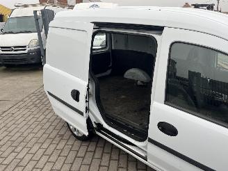 Opel Combo 1.3D picture 7