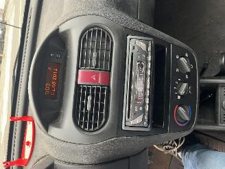 Opel Combo 1.3D picture 27