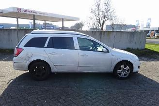 Opel Astra 1.7 CDTI 1.6 v picture 5