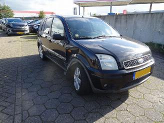 Ford Fusion 1.6 16v picture 1