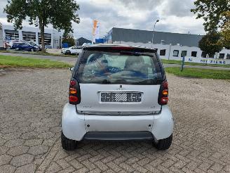Smart Fortwo COUPE CDI picture 5