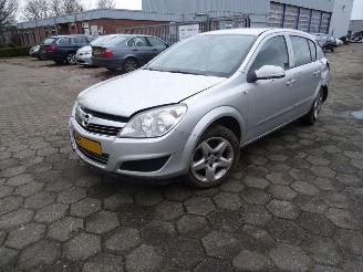 Opel Astra 1.6 picture 3