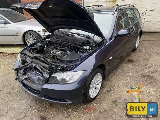 Avarii autoturisme BMW 3-serie 318i 2007/2