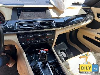 BMW 7-serie F01 730D N57 picture 9