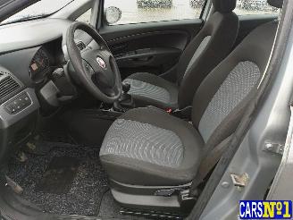 Fiat Grande Punto PUNTO picture 15
