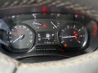 Opel Vivaro 2.0 CDTI L2H1 Innovation Automaat picture 23