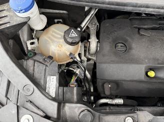 Opel Vivaro 2.0 CDTI L2H1 Innovation Automaat picture 16