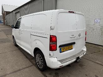 Opel Vivaro 2.0 CDTI L2H1 Innovation Automaat picture 8