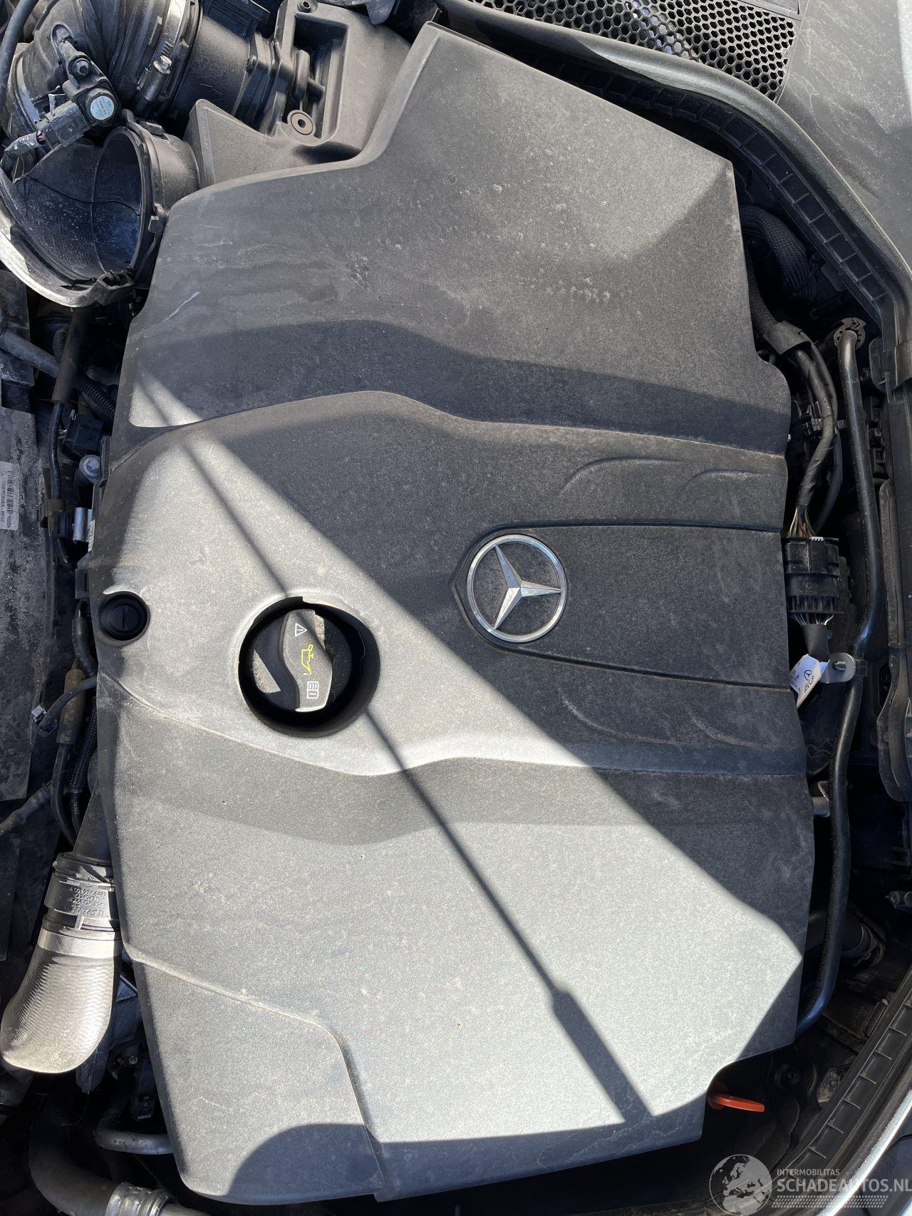 Verwertung Mercedes C-klasse C station 200d BleuTEC - schadeautos.nl