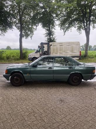 skadebil auto Mercedes 190-serie 190 E 1.8 1992/1