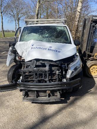 desmontaje vehículos comerciales Mercedes Vito VITO 114 CDI 2015/10