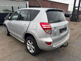 Toyota Rav-4  picture 8