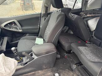 Toyota Rav-4  picture 17