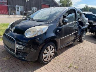 Voiture accidenté Citroën C1 C1, Hatchback, 2005 / 2014 1.0 12V 2011