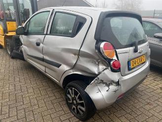 Chevrolet Spark Spark (M300), Hatchback, 2010 1.0 16V picture 3