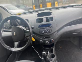 Chevrolet Spark Spark (M300), Hatchback, 2010 1.0 16V picture 9