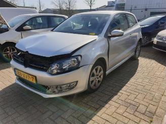 Voiture accidenté Volkswagen Polo Polo V (6R), Hatchback, 2009 / 2017 1.2 TDI 12V BlueMotion 2011/6