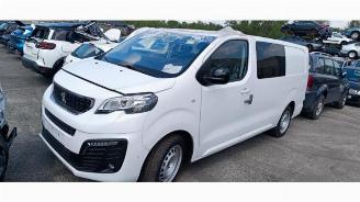 krockskadad bil auto Peugeot Expert Expert (V1/VA/VB/VE/VF/VT/VY), Van, 2016 2.0 Blue HDi 145 16V 2023/1