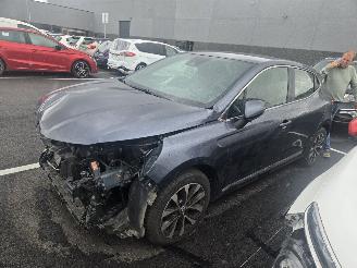 Auto incidentate Renault Clio  2022/9