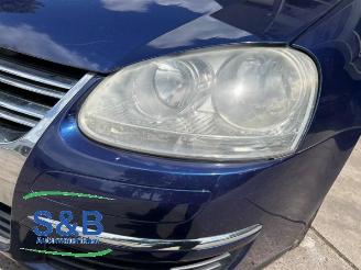 Volkswagen Jetta Jetta III (1K2), Sedan, 2005 / 2010 1.6 FSI 16V picture 34