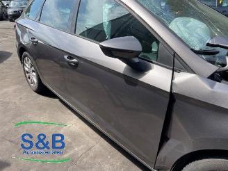 Seat Leon Leon ST (5FF), Combi 5-drs, 2012 / 2020 1.6 TDI Ecomotive 16V picture 2