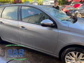 Salvage car Peugeot 308 308 SW (L4/L9/LC/LJ/LR), Combi 5-drs, 2014 / 2021 1.6 BlueHDi 120 2015/10