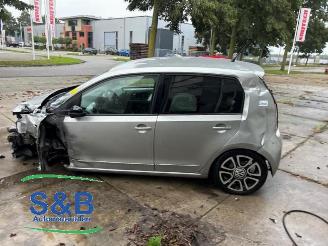 Volkswagen Up! Up! (121), Hatchback, 2011 1.0 12V 75 picture 2