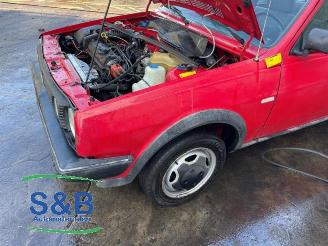 Damaged car Volkswagen Polo Polo II (86), Hatchback 3-drs, 1981 / 1994 1.3 1990/3